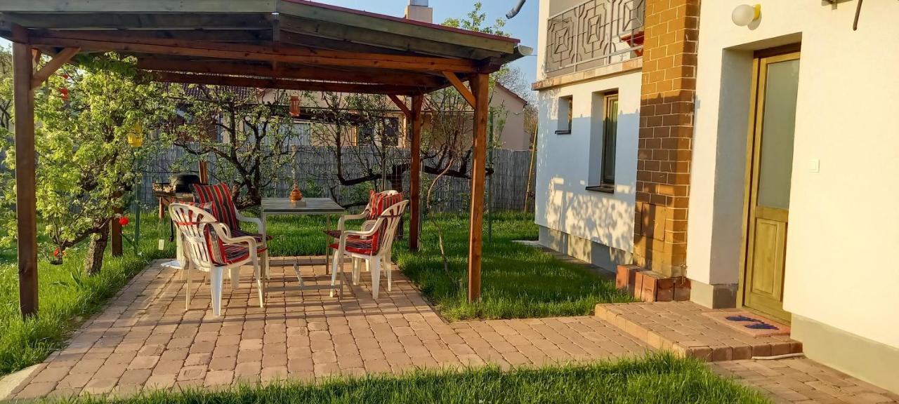Ket Puli Vendeghaz Apartment Bekescsaba Luaran gambar